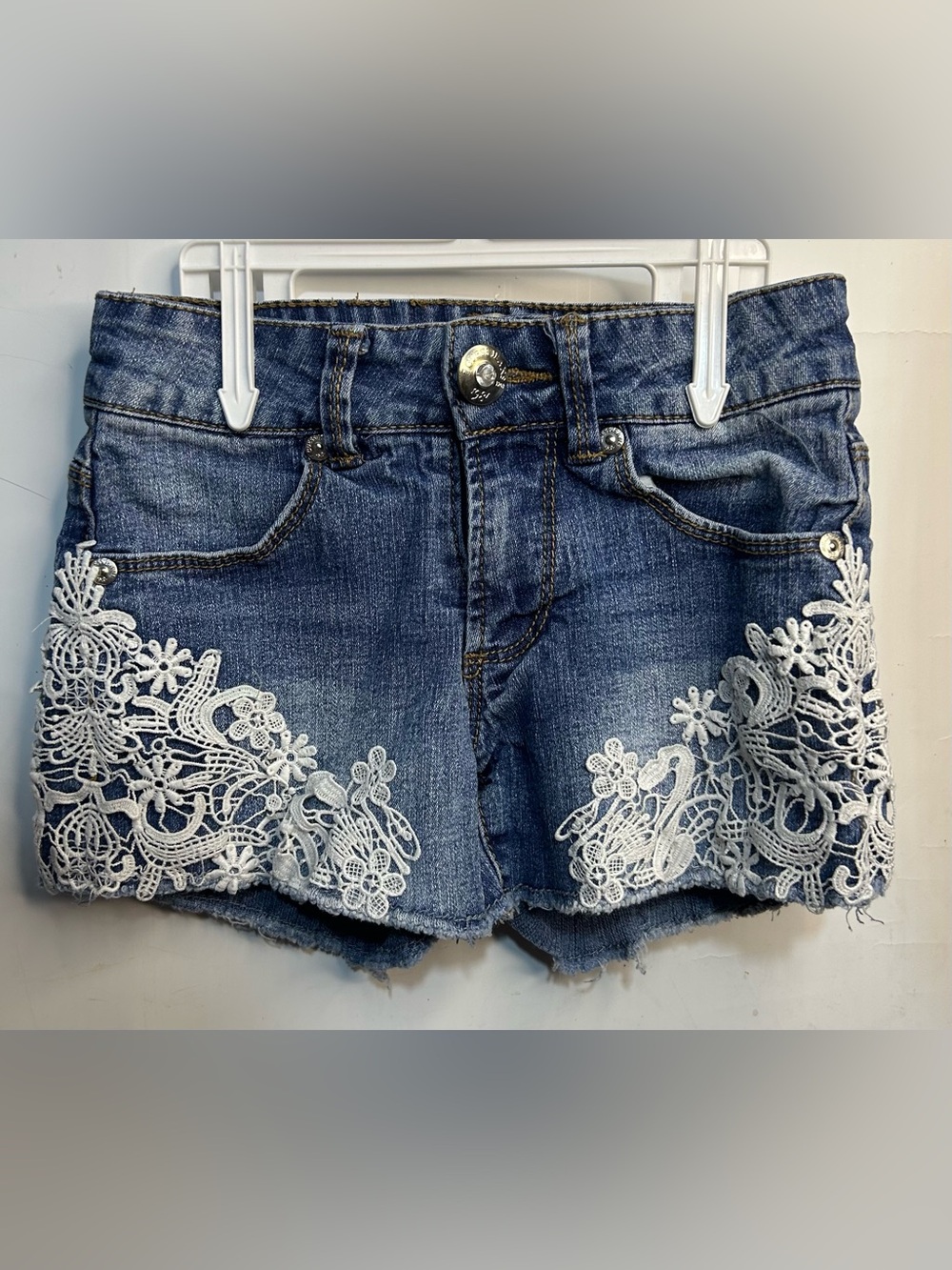 Guess Los Angeles Distresed Hem Lace Shorts Girls Size 7
